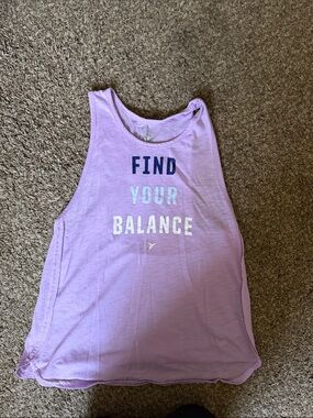 Old Navy Lavender Graphic Workout Tank